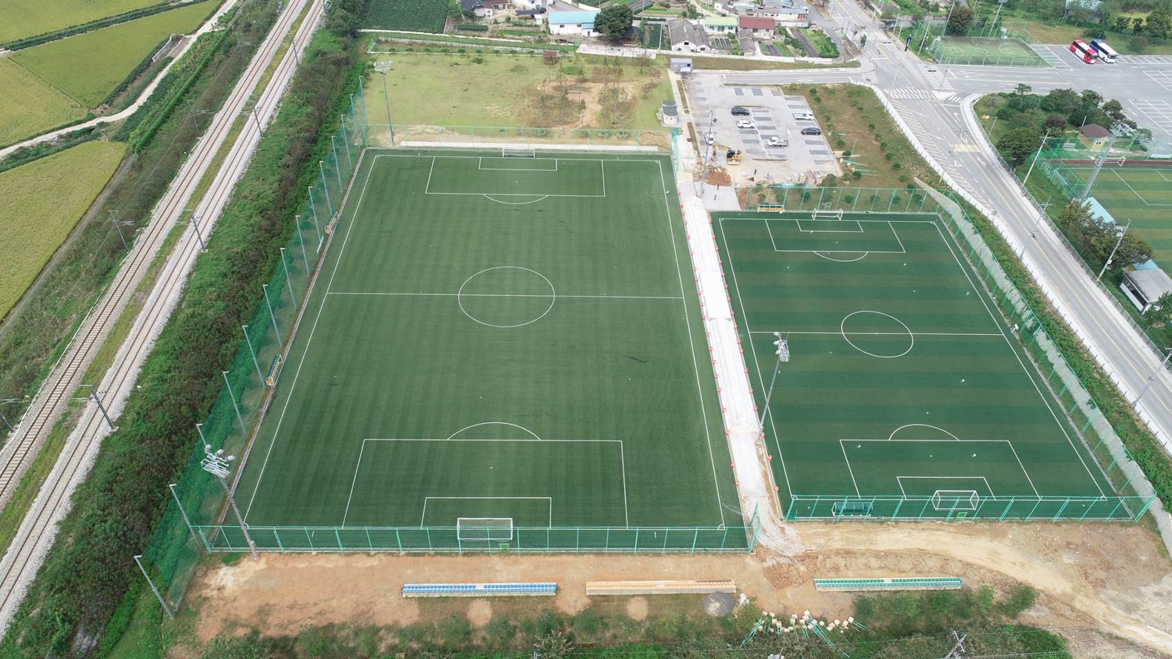 韩国Jeongeup Sintaein 足球场.jpg