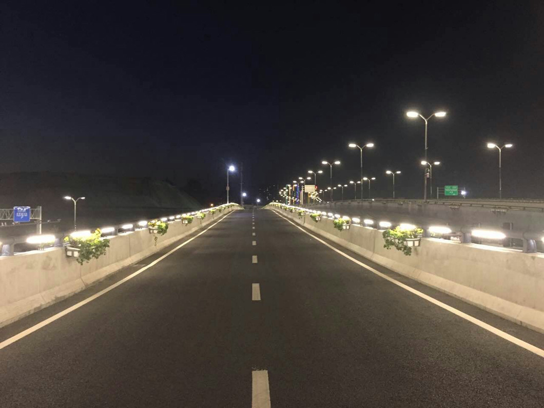 乌鲁木齐道路4.jpg